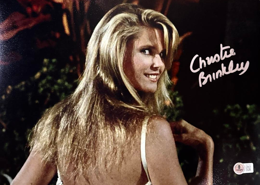 Christie Brinkley Signed 8x10 Photo (National Lampoons Vacation) - Beckett COA